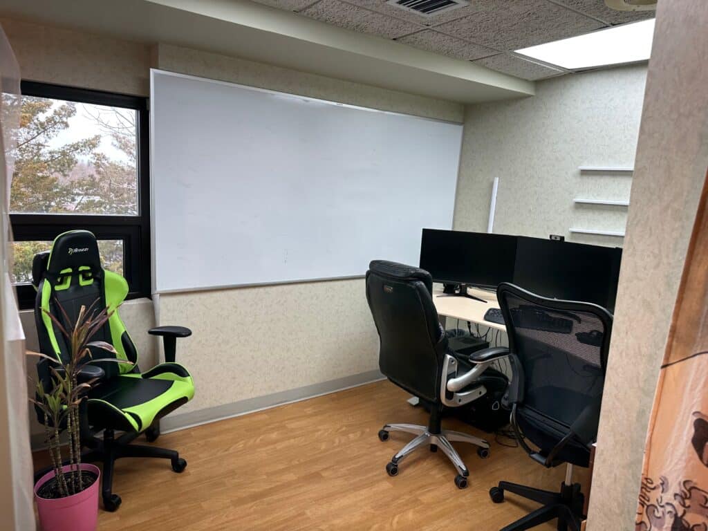 Yael Consulting Office